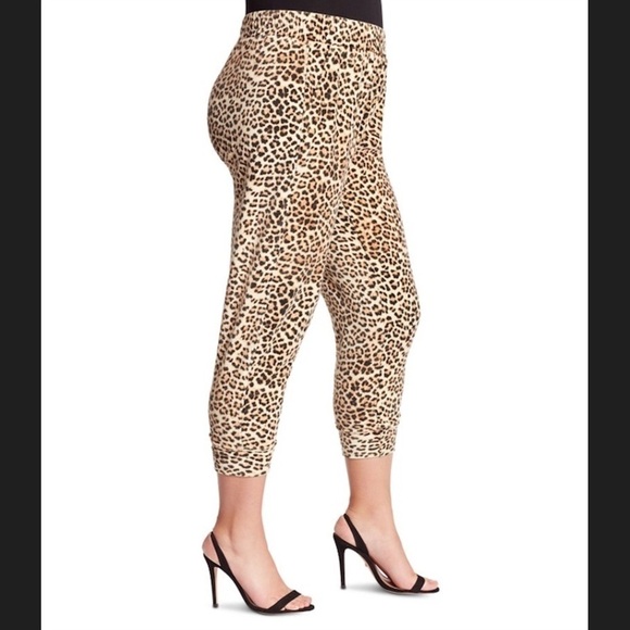 Jessica Simpson High Rise Brown Snow Washed Floral Pull on Cropped Sweatpants 1X - Picture 3 of 14